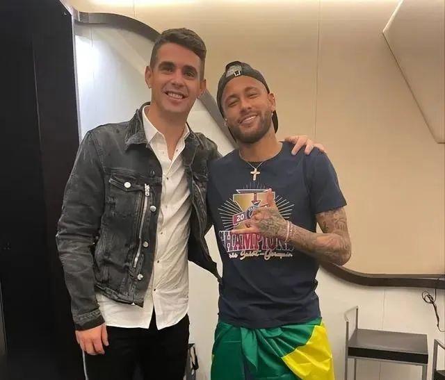 亚冠倒计时，摩纳哥今夜临场应变，细节引发关注，引发热议，年轻球员得到机会的简单介绍-LOL电竞赛事