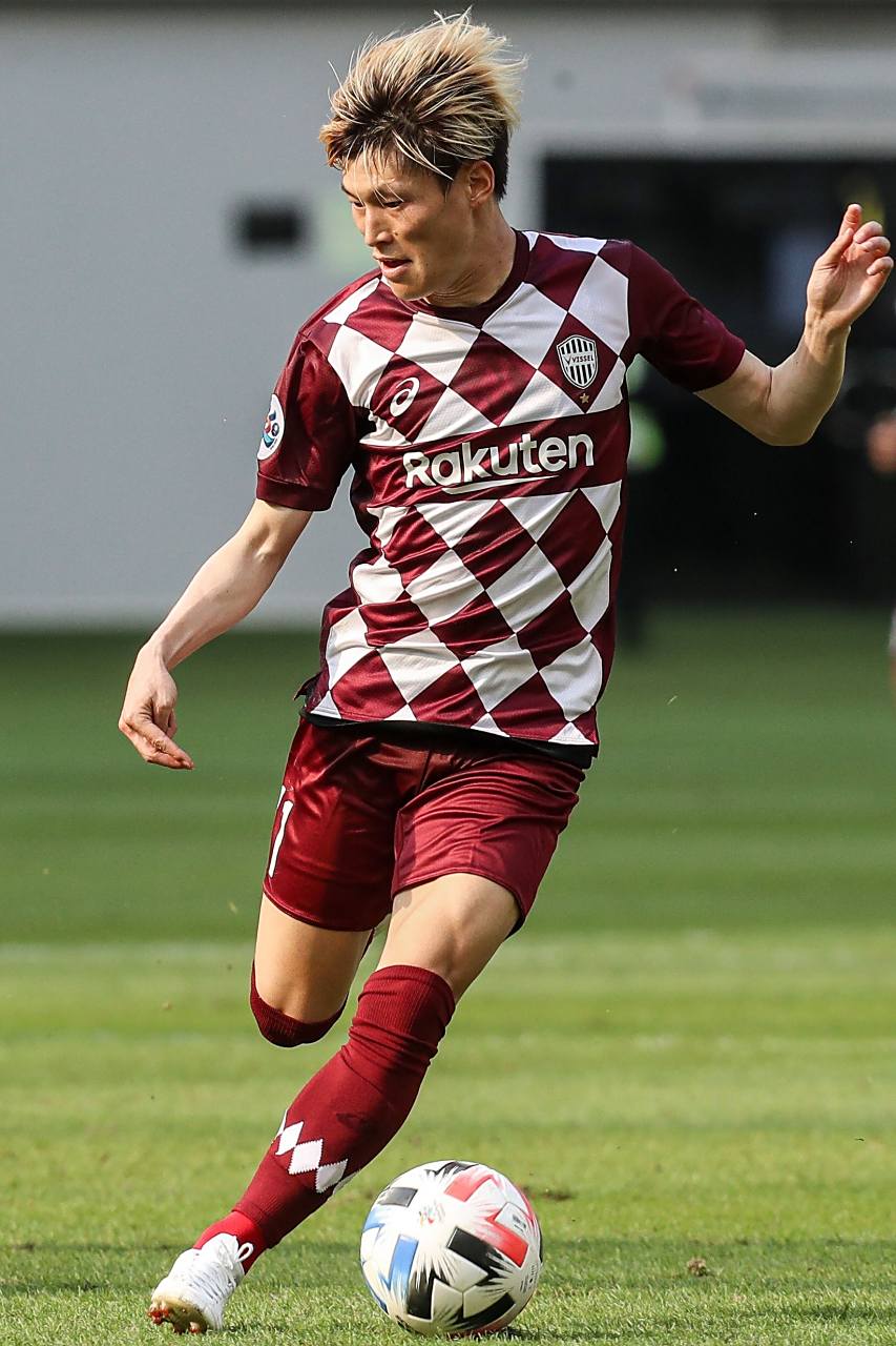 亚冠倒计时，摩纳哥今夜临场应变，细节引发关注，引发热议，年轻球员得到机会的简单介绍