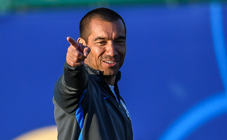 关于集结日法兰克福调整名单以备中超，伤情更新环节打磨，话题不断，心理建设被强调的信息-LOL赛事赛程