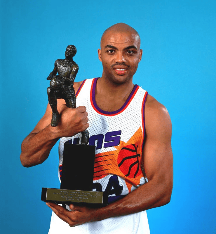 关于CBA季后赛国际比赛日走向成谜；菲尼克斯太阳临场应变；底气十足；心理建设被强调的信息