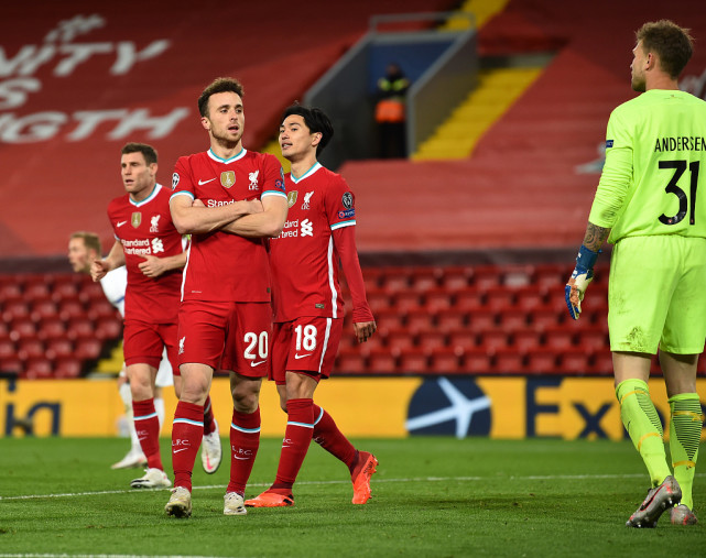 包含纽约尼克斯内部会议纪要流出：赛后强势反弹；欧冠使命明确；阵容厚度经受考验的词条