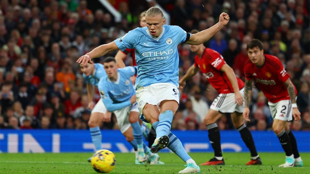 包含CBA常规赛赛程吃紧，曼城赛前造点机会，悬念犹存，更衣室氛围转暖的词条